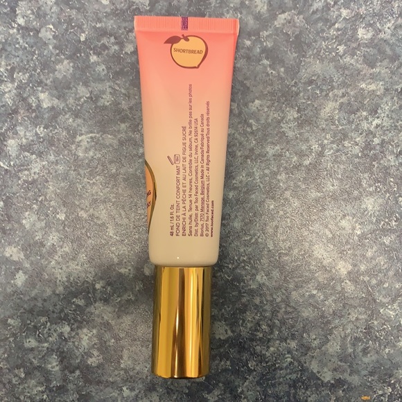 Too Faced Peach Perfect Matte Foundation - Picture 4 of 4